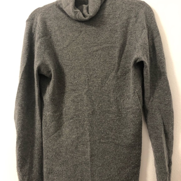 Cashmere blend Grey turtleneck from Halogen - Picture 2 of 2